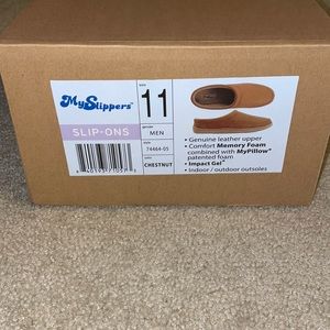BRAND NEW MySlippers style 74464-05
